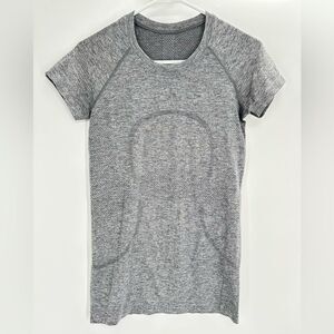 Lululemon Grey Swiftly Tech Short Sleeve Size 6